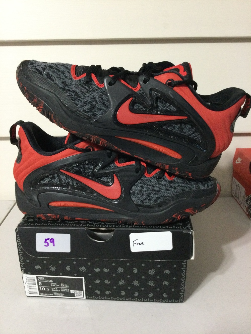 Nike Black & Red Low-Top Basketball Sneakers